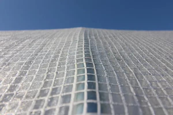 Folia zbrojona na wymiar - idealne rozwiązanie dla budownictwa i ogrodnictwa