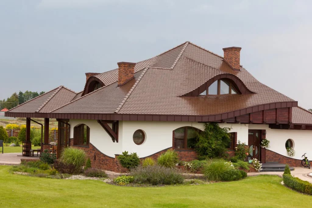 Jak zostać dekarzem - kluczowe kroki do zdobycia zawodu i sukcesu