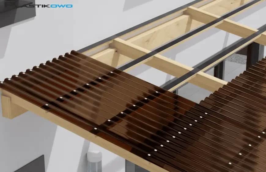 Jak przykręcić poliwęglan do konstrukcji drewnianej bez uszkodzeń?